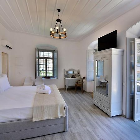 Hydra Art Suites Bagian luar foto