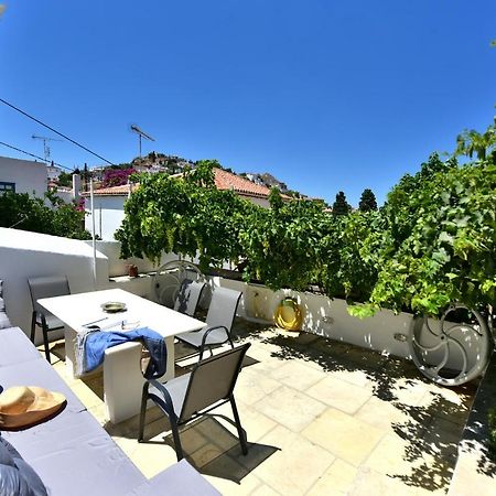 Hydra Art Suites Bagian luar foto