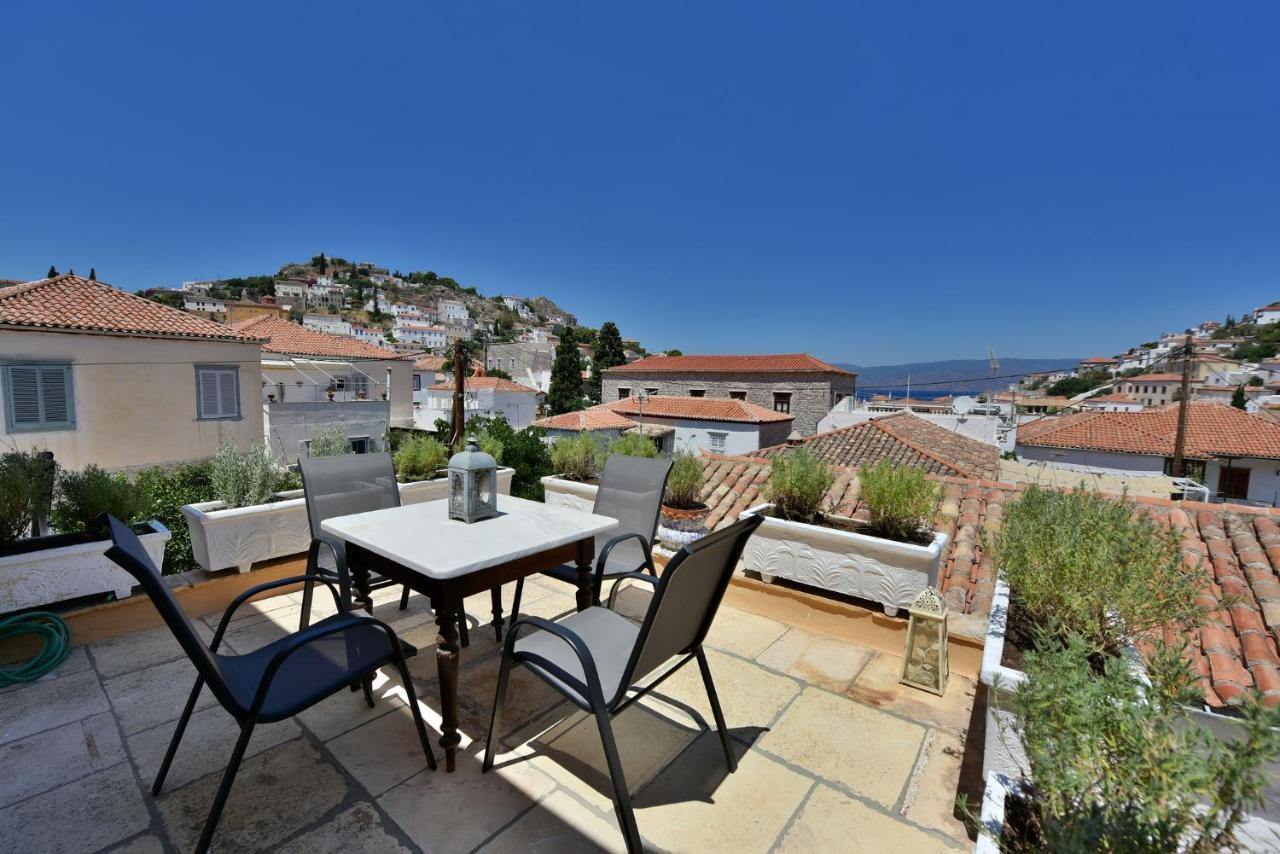 Hydra Art Suites Bagian luar foto