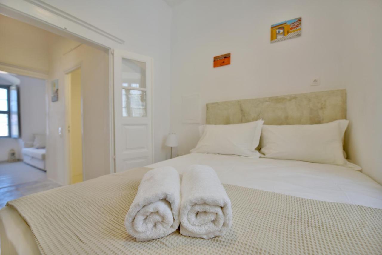Hydra Art Suites Bagian luar foto