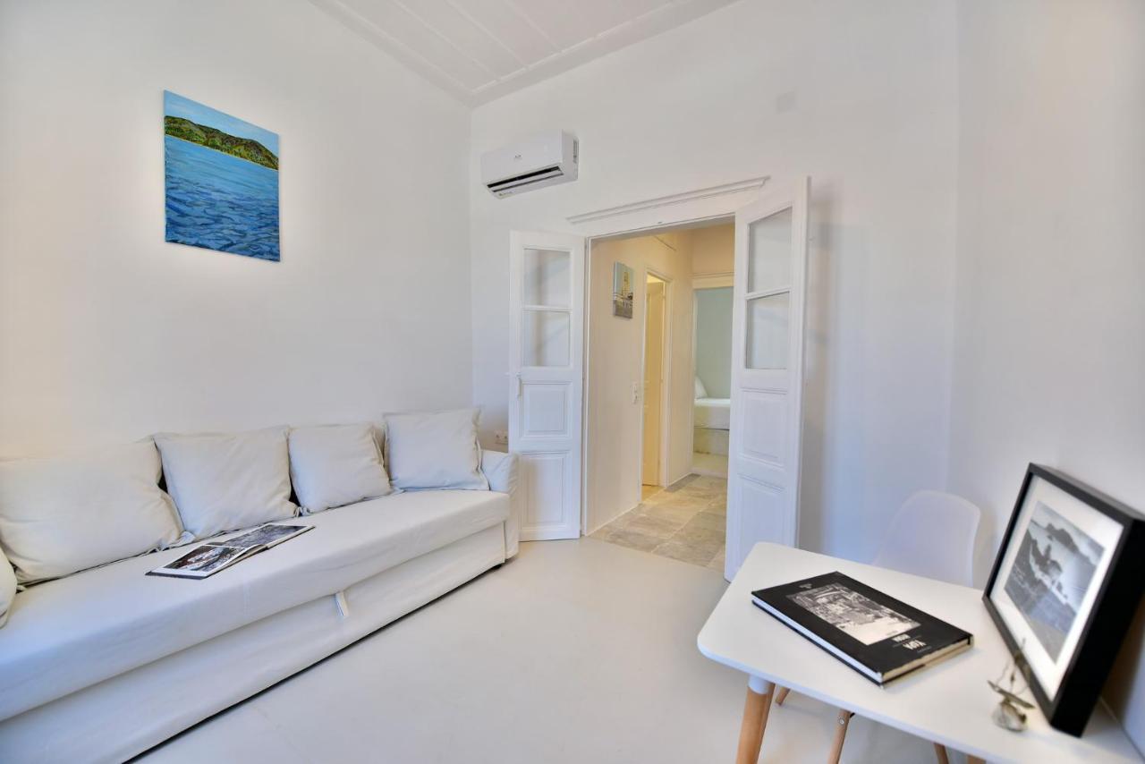 Hydra Art Suites Bagian luar foto