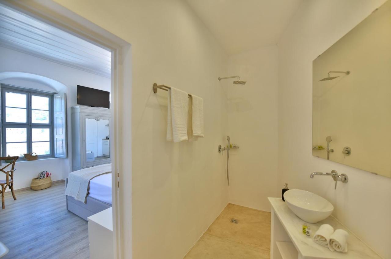 Hydra Art Suites Bagian luar foto